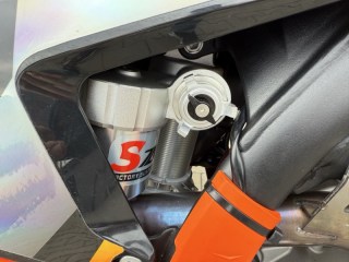 r128