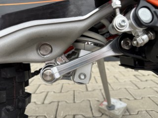 r135
