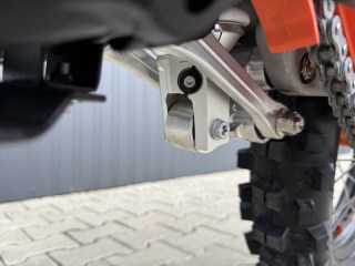 r148